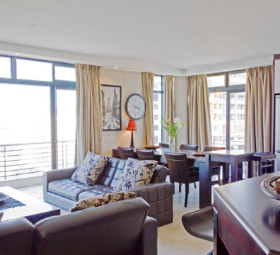 Lounge Dining Area