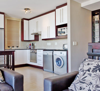 Lounge Kitchen
